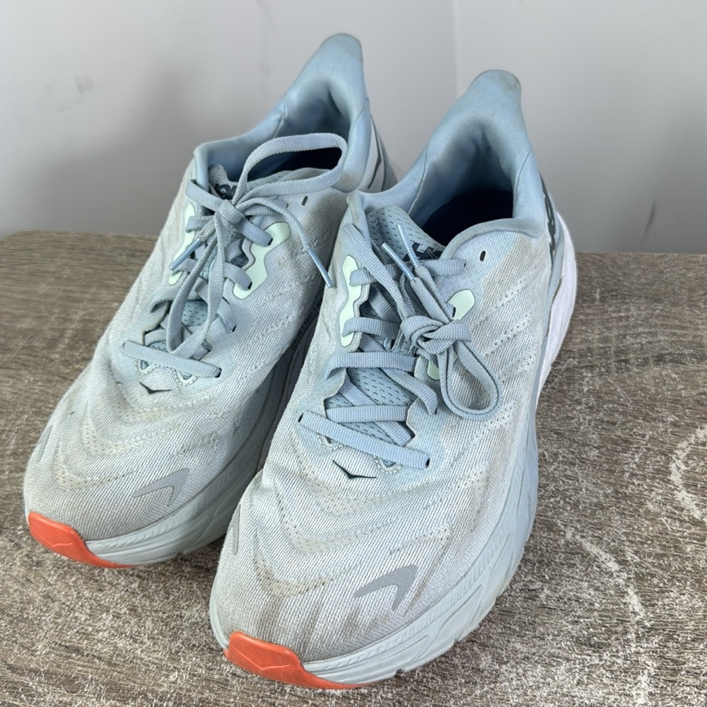 Hoka Arahi 6 women’s size 9.5B walking running gym workout white shoe blue - Picture 3 of 9